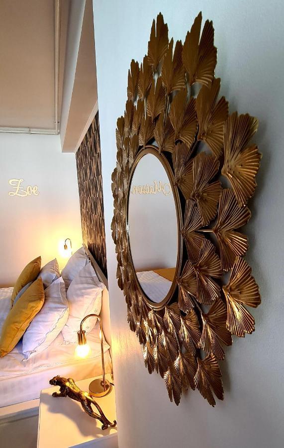 אוטופן La Maison De Zoe - Airport Residences מראה חיצוני תמונה