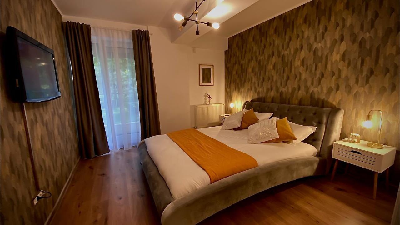 אוטופן La Maison De Zoe - Airport Residences מראה חיצוני תמונה